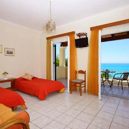Natalia Apartment B With Panoramic Sea Views Of Agios Gordios Bay Екстер'єр фото