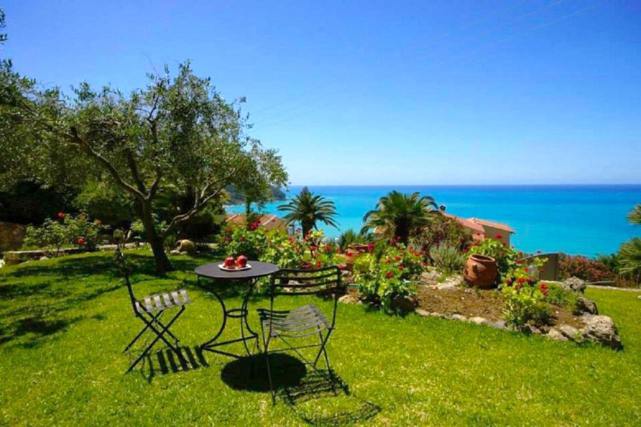 Natalia Apartment B With Panoramic Sea Views Of Agios Gordios Bay Екстер'єр фото