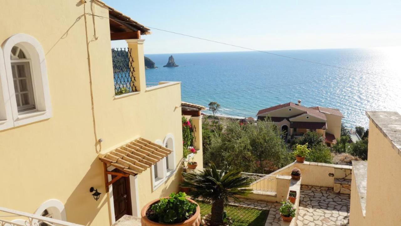 Natalia Apartment B With Panoramic Sea Views Of Agios Gordios Bay Екстер'єр фото
