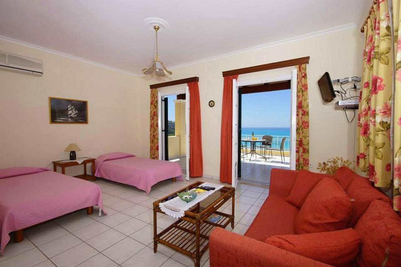 Natalia Apartment B With Panoramic Sea Views Of Agios Gordios Bay Екстер'єр фото