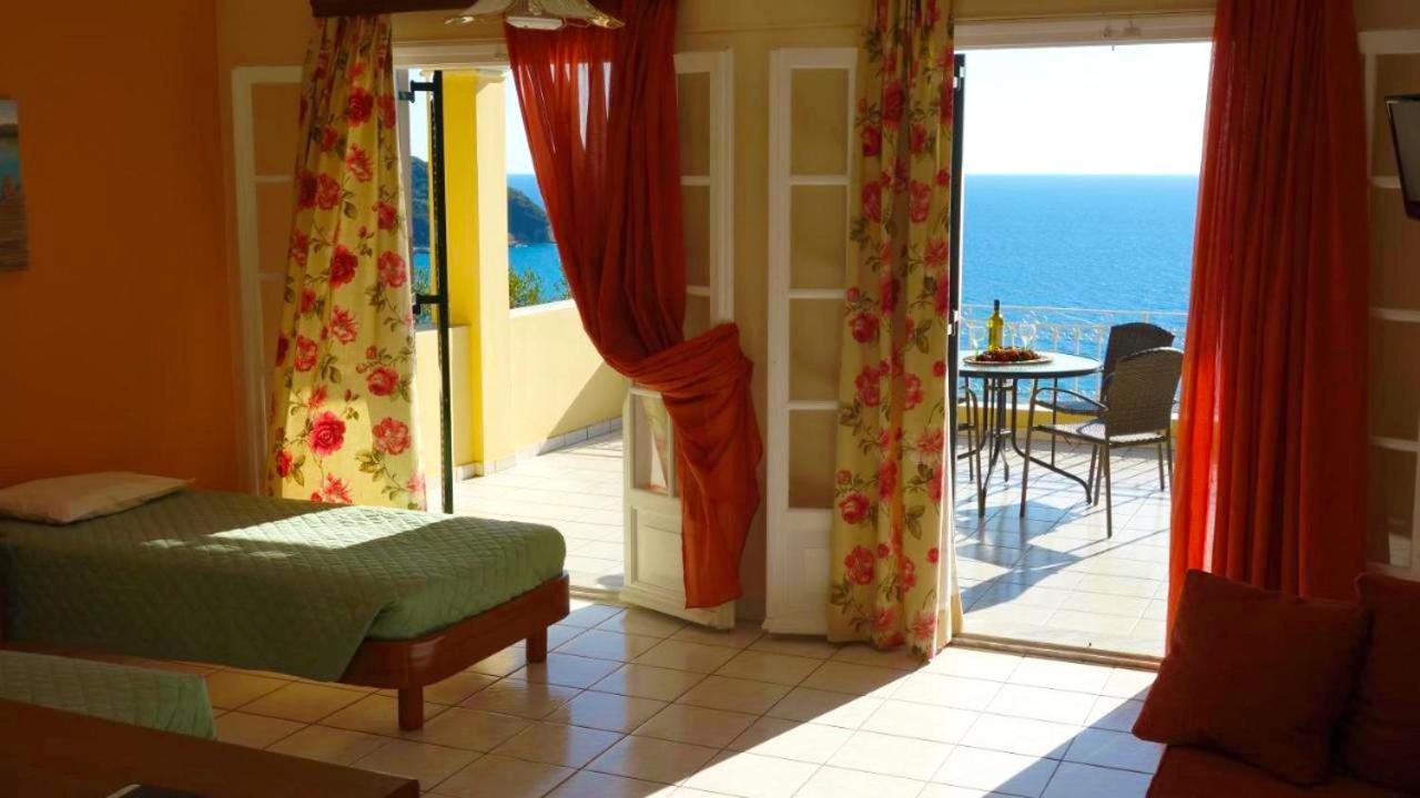 Natalia Apartment B With Panoramic Sea Views Of Agios Gordios Bay Екстер'єр фото