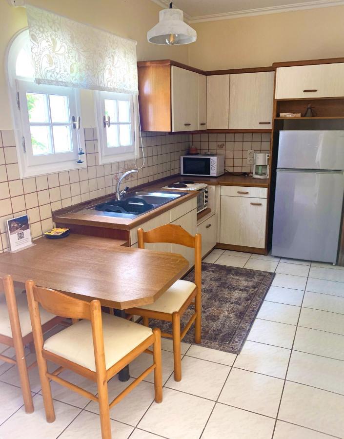 Natalia Apartment B With Panoramic Sea Views Of Agios Gordios Bay Екстер'єр фото